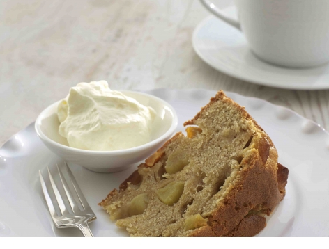 Irish Apple Cake 